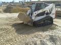 Аренда гусеничного планировщика Bobcat T650